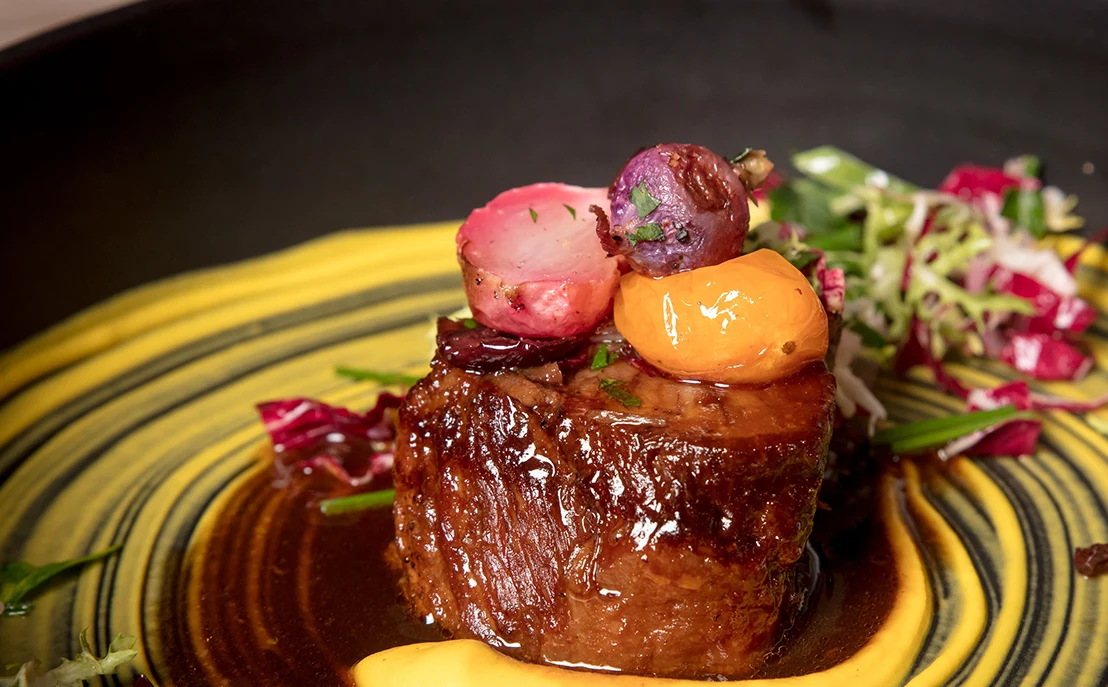 Filet mignon - roasted radishes - squash puree